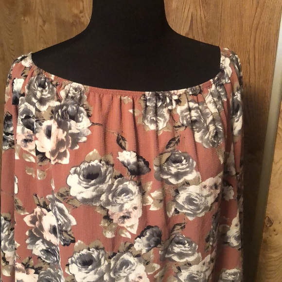 Pretty Charlotte Russe Top/Dress Size Large - Picture 4 of 10